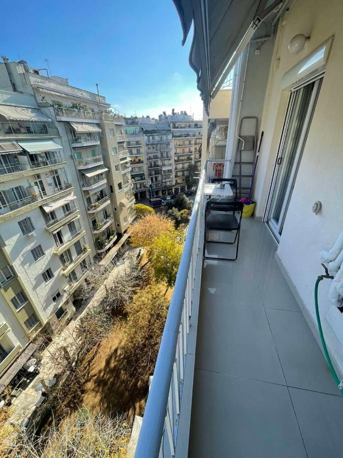 Central Sunny Apartment Thessaloniki Exterior foto